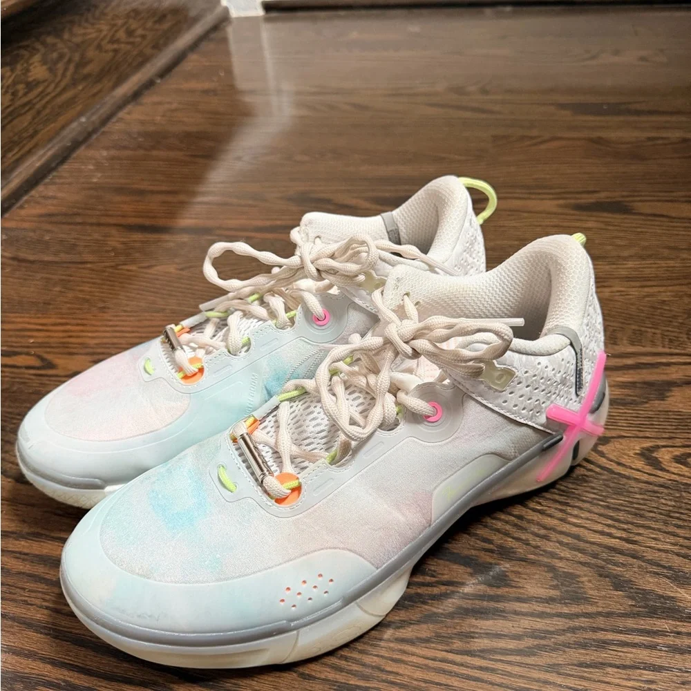 Way of Wade Shadow Basketball/Volleyball Shoes - Picture 1 of 7